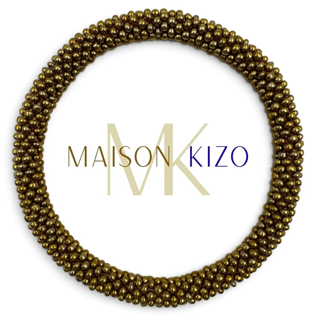 Handgemaakte Kralenarmband – Metallic Goud 🤎✨